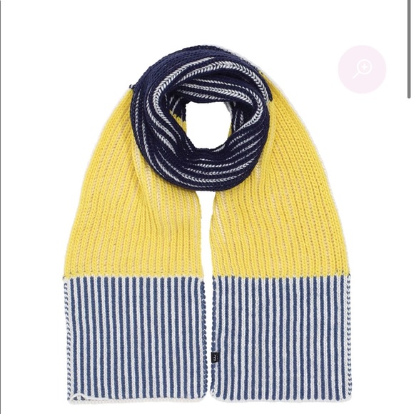 Scarf- Echo - Picture 1 of 3